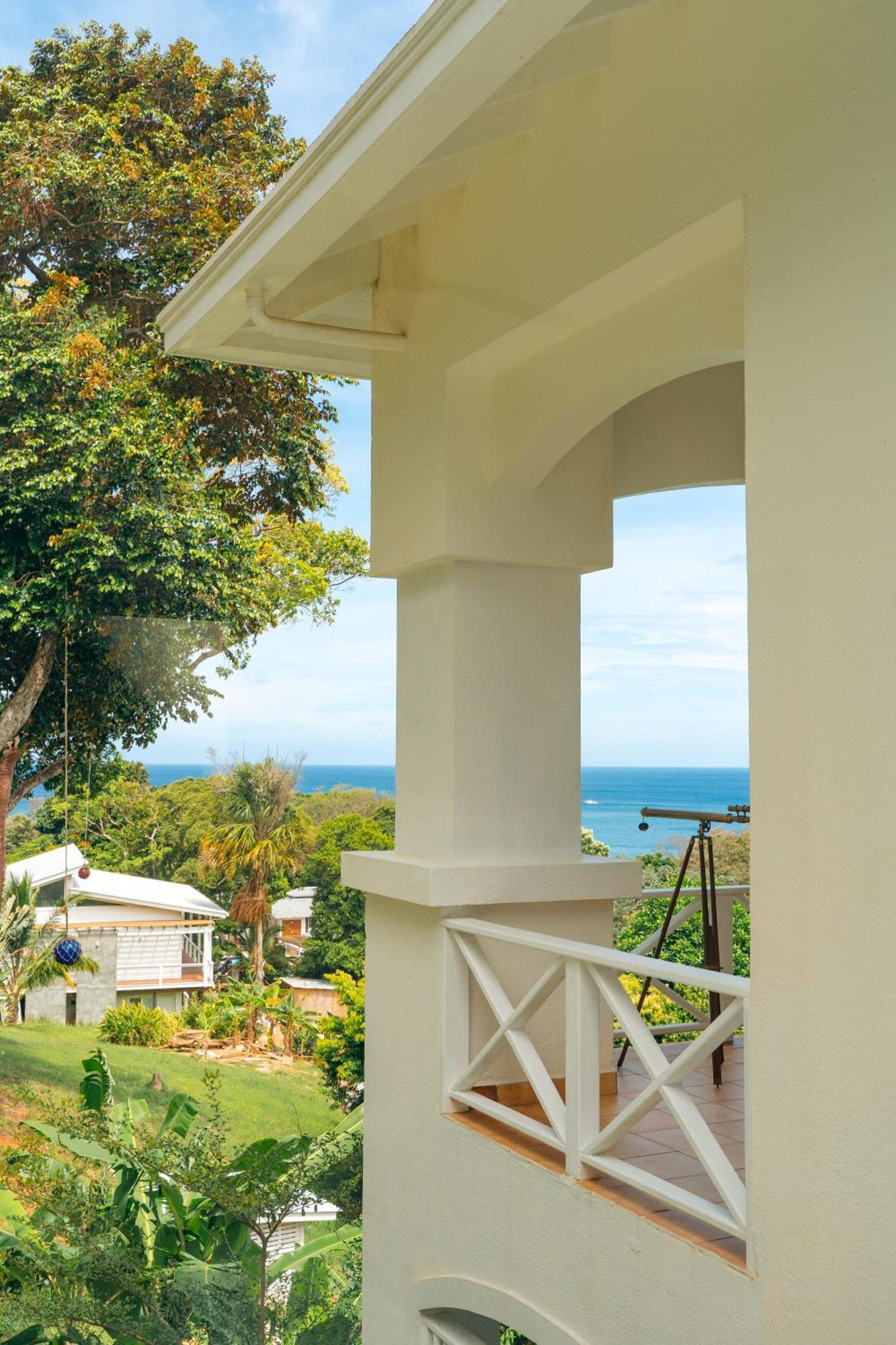 Blue Roatan Resort Вест Бэй Экстерьер фото